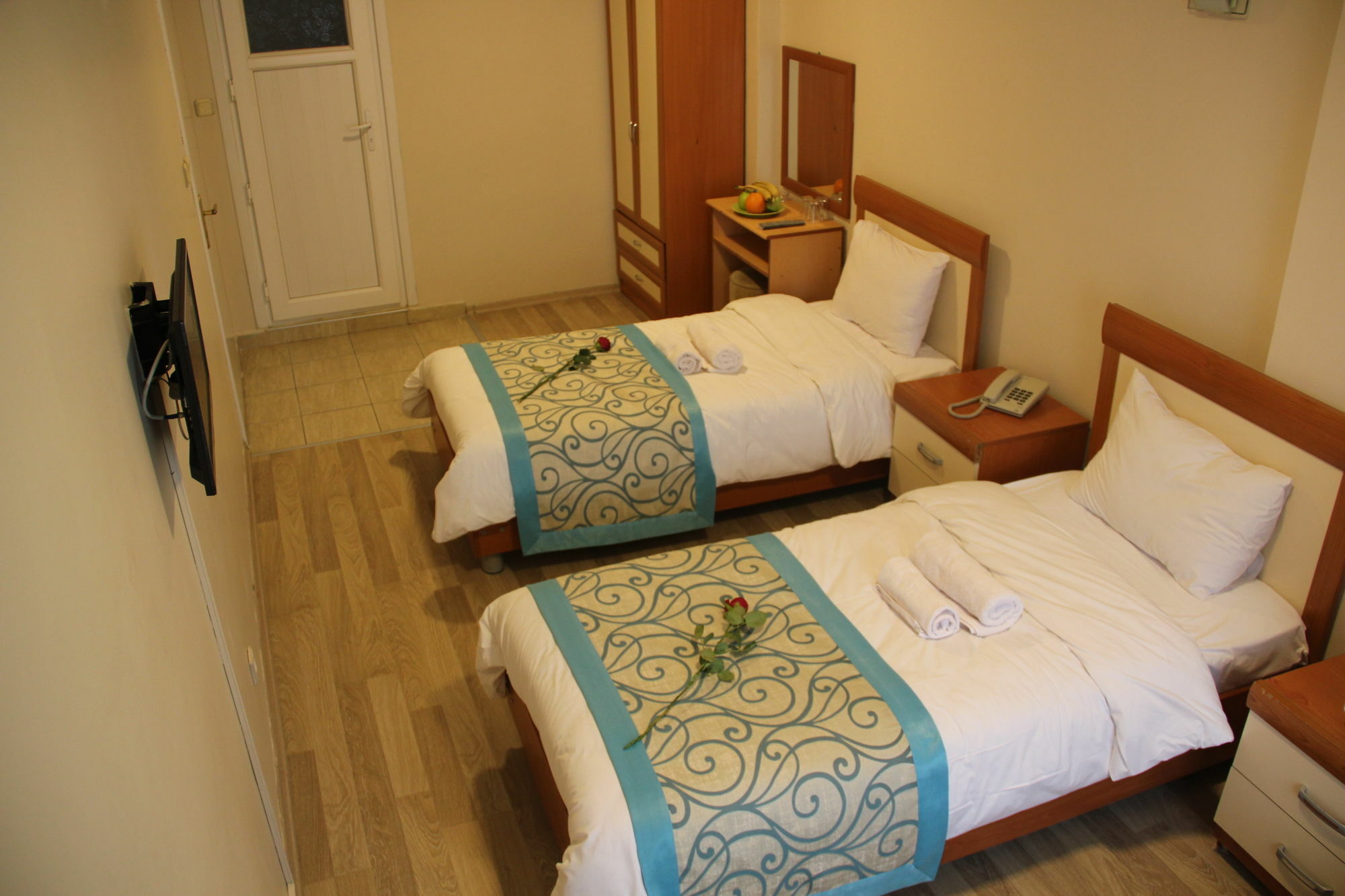 Hotel Sim Old 3*
